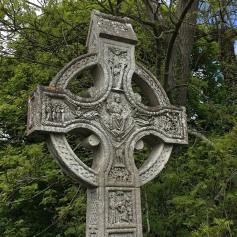 irish celtic symbol  family       means