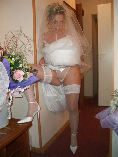 brides wedding voyeur upskirt white panties and bra 13