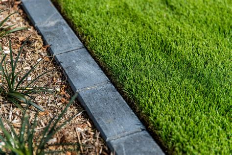 trend lawn edging options cobbitty lawn turf
