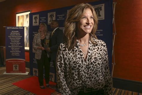 Suzy Kolber With A Legacy Of Paving The Way For Women In