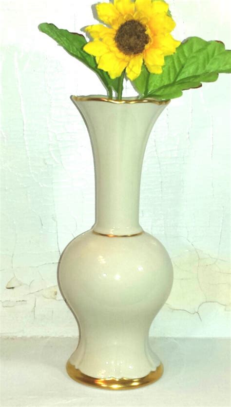 Porcelain Bud Vase 24 Kt Gold Trim Pickard China Co