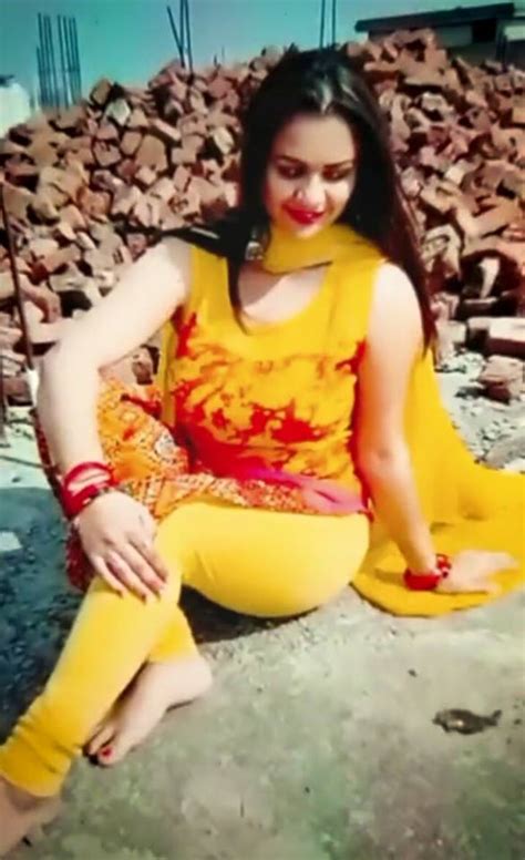 Desi Bachiyan Desi Jawaniyan Pakistani Stylish Desi Tits With Big