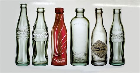 cómo la botella de coca cola ha seducido al mundo por 100 años