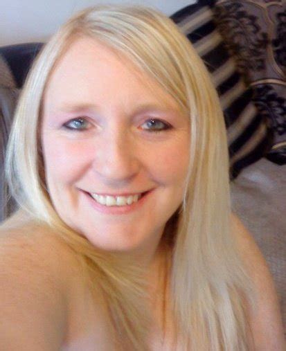 59carole h95 48 from glasgow is a local granny looking for casual sex
