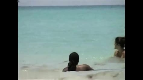 Big Natural Tits Ebony On Beach Eporner