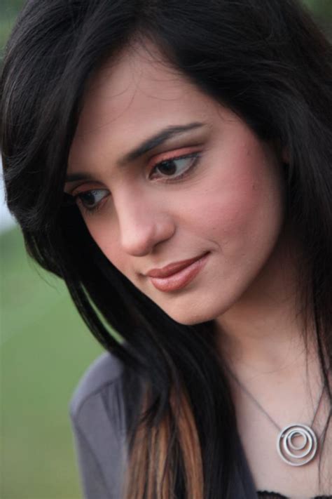 sumbul pakistani actress maza mag