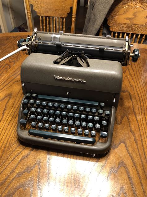 identifying remington rand typewriter rtypewriters
