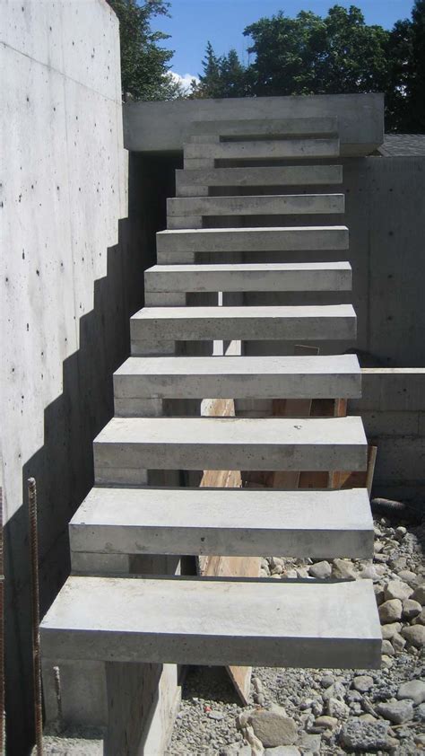 esquimalt cantilevered conc stair home building  vancouver
