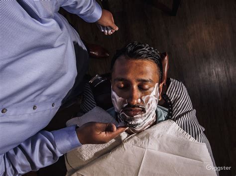 professional  upscale barbershop  male spa rent  location