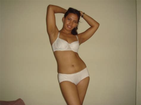 Nepali Girl Bra Panty Remove Showing Full Nude Body Hd