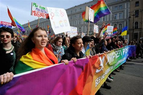 Ben Aquila S Blog Unexpected Lgbt Demonstration In Russia Despite Anti