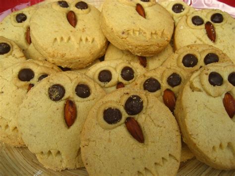 fileowl cookies jpg wikimedia commons