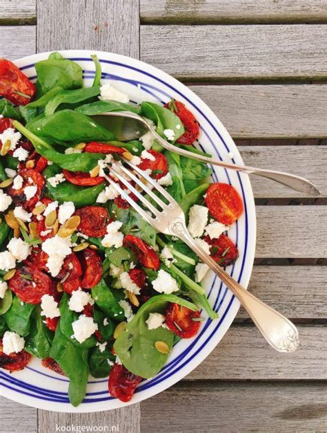 spinazie salade gezond salade foodblog kookgewoon nederlandse recepten gezondeten