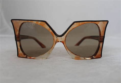 1960 S Vintage Parisian Brown Square Lucite Sunglasses At 1stdibs