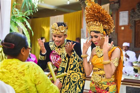 Mengenal Jenis Baju Adat Bali Yang Wajib Kamu Ketahui Budayanesia My