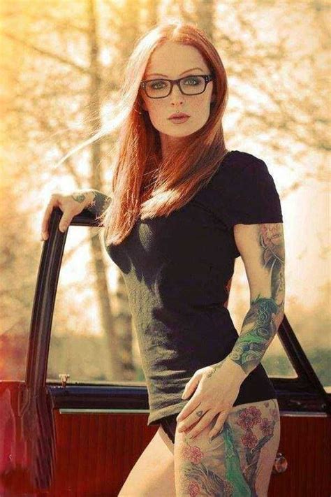 9er Of Girls Who Wear Glasses And May Or May Not Have Red Hair Imgur