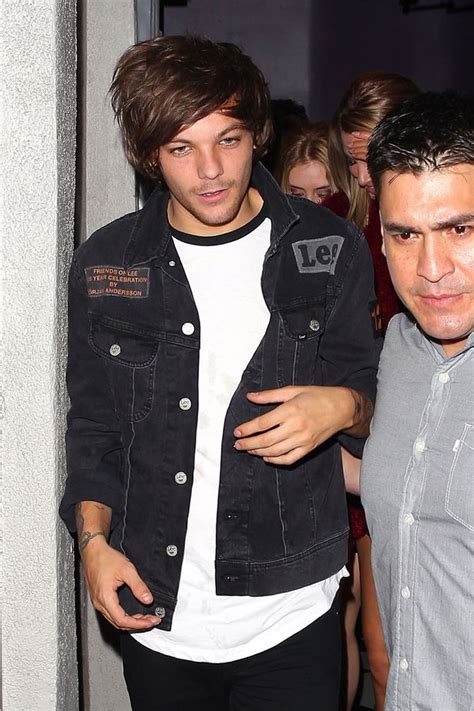 louis tomlinson and briana jungwirth pictured getting cosy