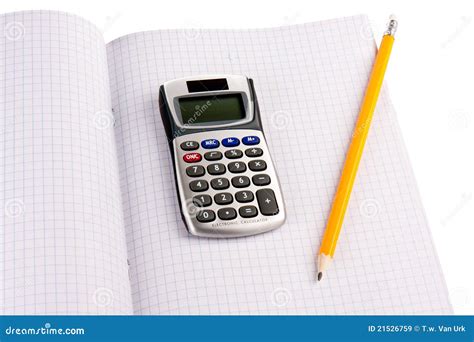 calculator met potlood op geregeld document stock afbeelding image  financieel vergadering
