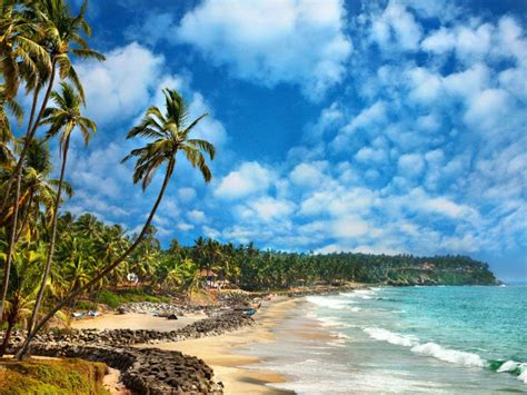 The Most Stunning Beaches In Kerala • Tech Travel Eat