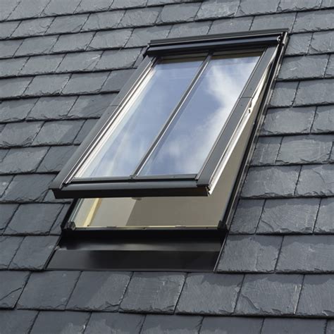 velux ggl  conservation roof window  skylight company