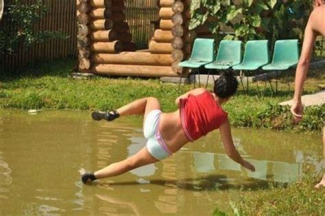 40 more most embarrassing moments caught on camera funny pinterest