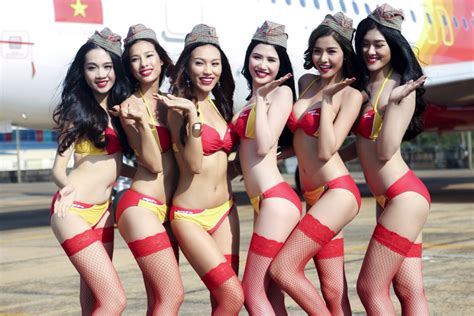 that vietnamese bikini airline just ordered 11 billion worth of boeing jets maxim