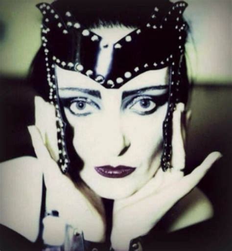 pin by erp visions on siouxsie siouxsie sioux punk princess sioux