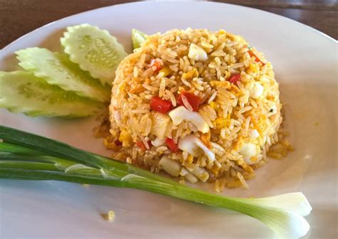 thai food recipes thai pineapple fried rice