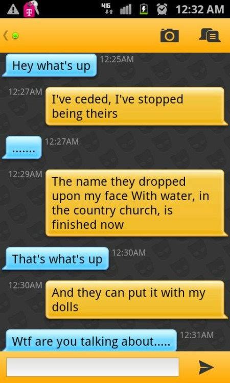 The 10 Most Hilarious Grindr Conversations With Emily Dickinson