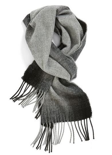 gradient knit scarf urbasm
