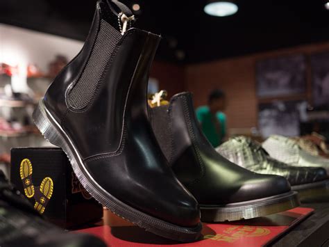 dr martens  flagship store malaysia        jane