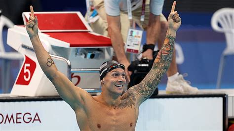 Usas Caeleb Dressel Wins His First Individual Gold Medal In 100 Hd