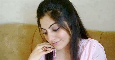 sania from ichra lahore mobile number ~ pakistani girls mobile numbers