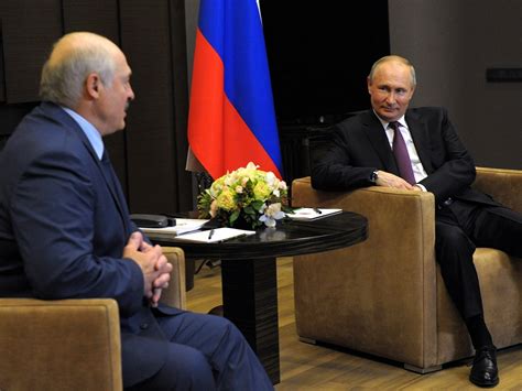 Путин похвалил Лукашенко за сохранение и развитие советской