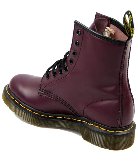 dr martens   retro  classic smooth leather purple boots