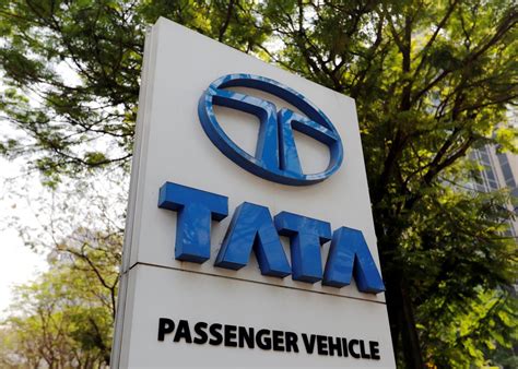 tata motors reports  billion loss  coronavirus bites gg