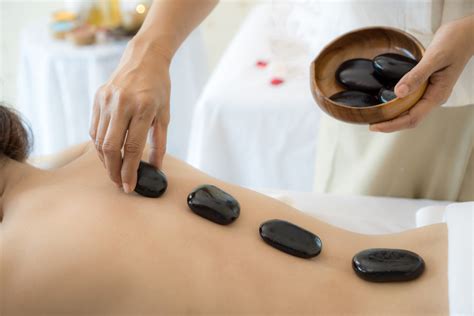 the health benefits of a hot stone massage revealed