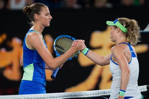 karolína beats laura siegemund in an “ugly” match in melbourne