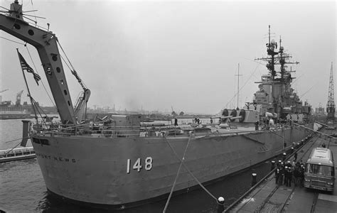 stern view  des moines class heavy cruiser uss newport news ca