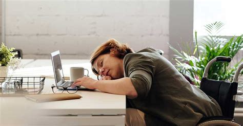 5 companies that let you take power naps at work js