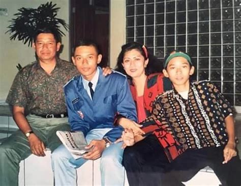 Ani Yudhoyono Muda
