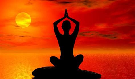 sun salutation surya namaskar yoga  beginners lifestyle