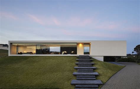 spectacular views   minimalist cantilevered home architecture design