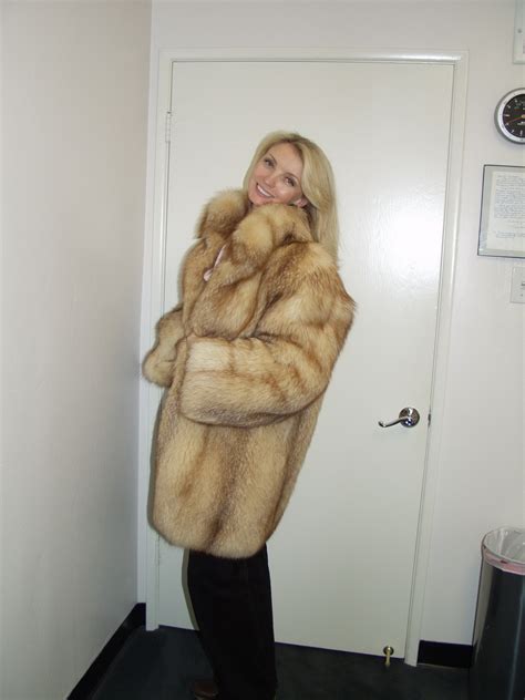 furs coat sex mature ladies fucking