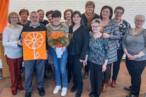 Vrouw And Maatschappij Huldigt Wereldsolidariteit Vlaamse Ardennen Met