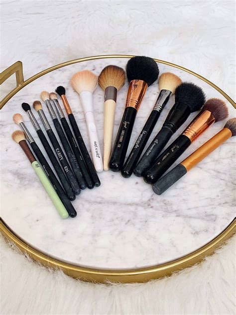 beginner makeup brush guide the brushes you need