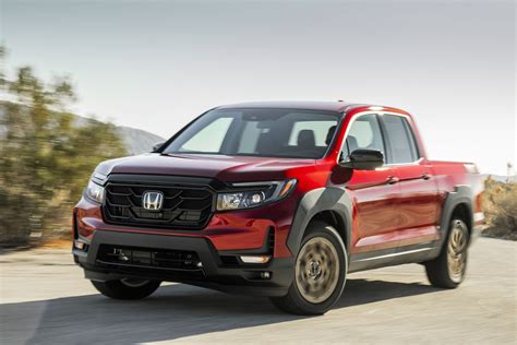 honda ridgeline review ratings specs prices