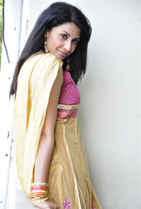 new telugu actress gayatri hot photo shoot gallery south