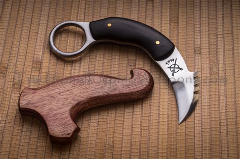 indonesian karambit traditional filipino weapons