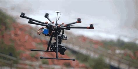 djis  heavy load drone   retractable landing gear gizmodo australia